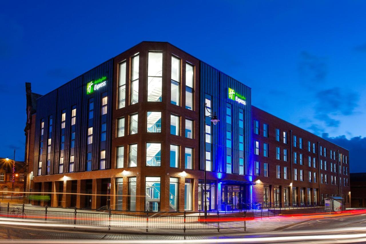 Holiday Inn Express - Barrow-In-Furness & South Lakes By Ihg Экстерьер фото